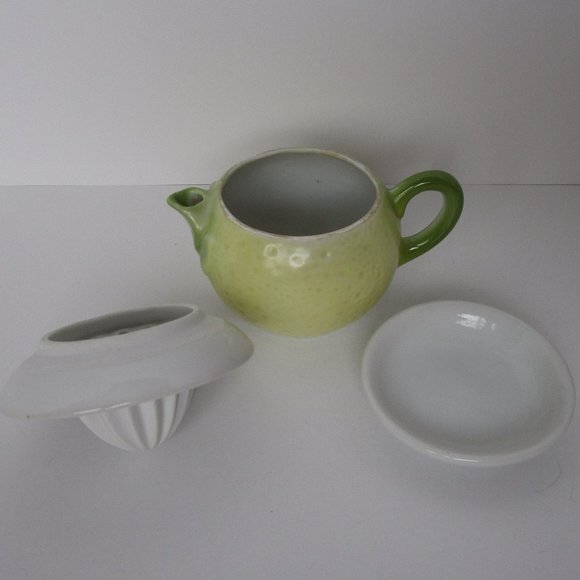 tiny antique Gerold Porzellan lemon juicer - Picture 3 of 5